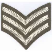 NÁŠIVKA BRIT HODNOST 110x95mm SERGEANT STRIPES 3 PROHY