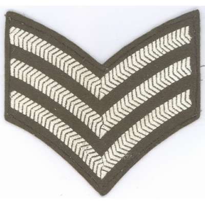 NÁŠIVKA BRIT HODNOST 110x95mm SERGEANT STRIPES 3 PROHY