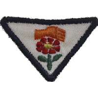 NÁŠIVKA SKAUT TROJÚHELNÍK 45x35mm 22