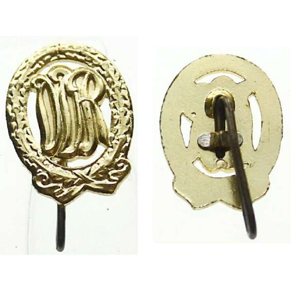 ODZNAK DDR ČEPICOVÝ 20x16mm ALU ZLATÝ