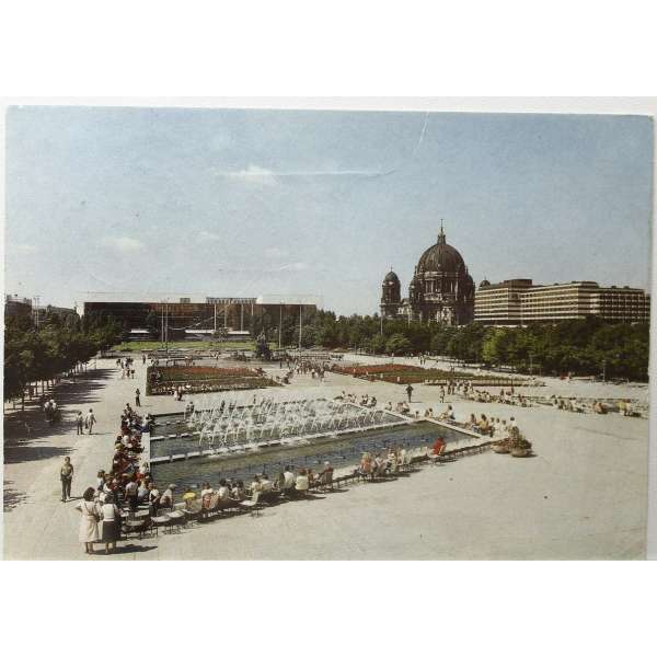 Pohled NĚMECKO BERLIN PALAST DER REPUBLIK Š BAR PROŠLÝ