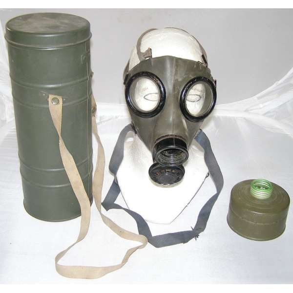 MASKA ČSLA S FILTREM A POUZDREM 60-tá léta SBĚRATELSKÁ