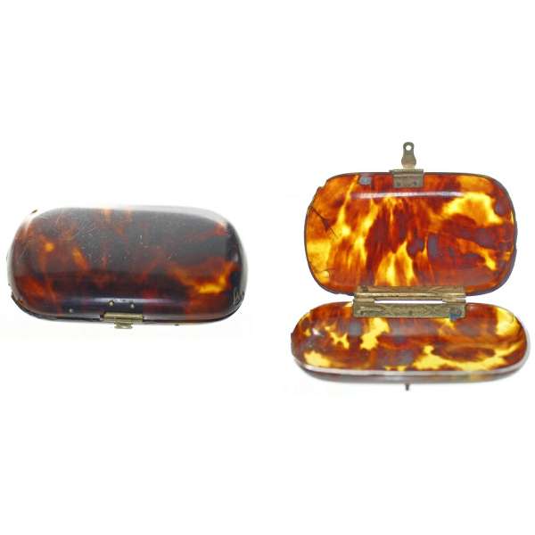 KRABIČKA STARÁ NA ŠPERKY ZAVÍRACÍ 8,5cm