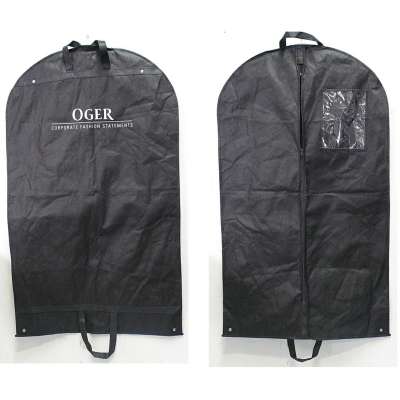 OBAL BRIT NA OBLEKY 64x110cm OGER, ZIP, ROVNÝ SPODEK, 2 ÚCHYTY orig ČERNÝ