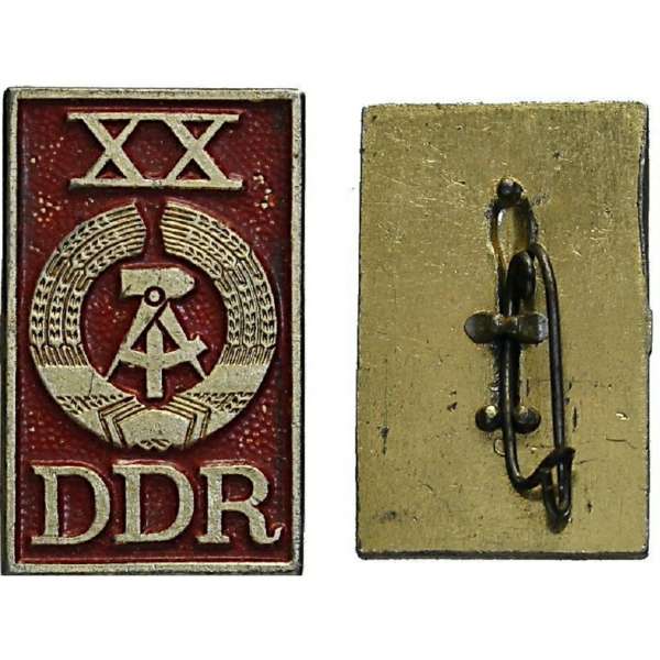 ODZNAK DDR 20x31mm XX. LET VÝROČÍ 1949-1969 ČERVENO-ZLATÝ